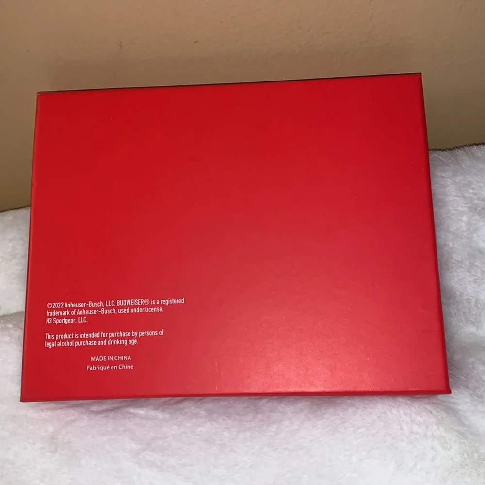 BUDWEISER Black Wallet & Beanie Gift Set NWT